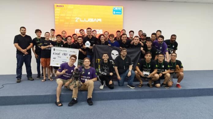 Robôs do ITA garantem destaque nacional em evento de inteligência artificial no Espírito Santo