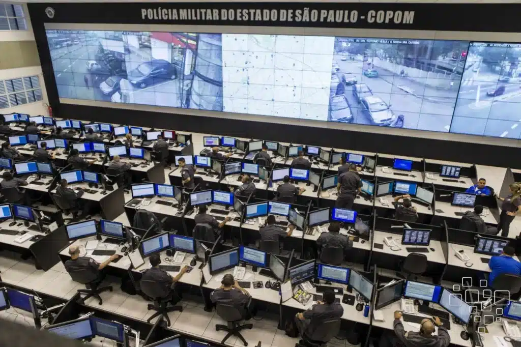 Centro de operações policiais em São Paulo.